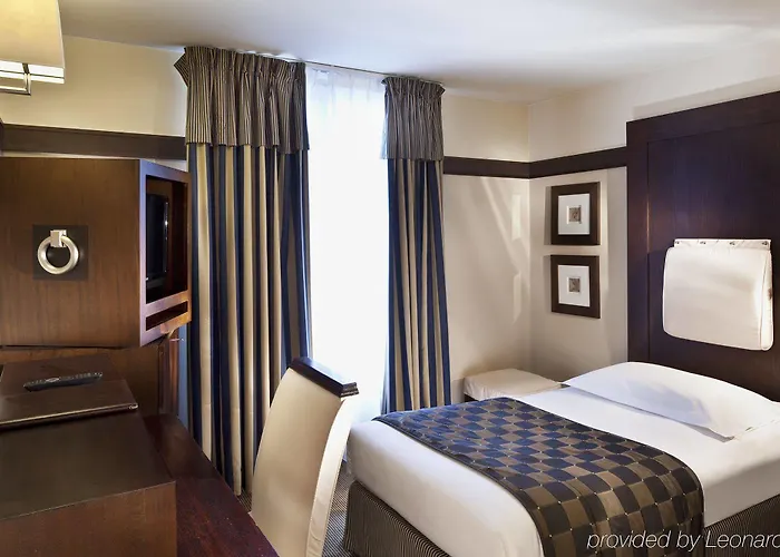 메종 나비스 바이 해피컬처 호텔