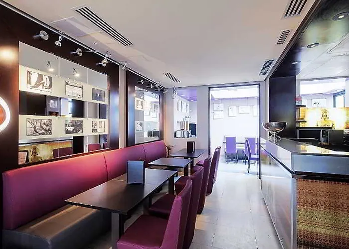 메종 나비스 바이 해피컬처 호텔