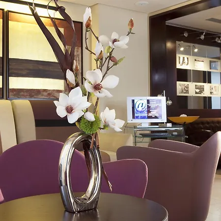 Maison Nabis By Happyculture Hotel Paryż